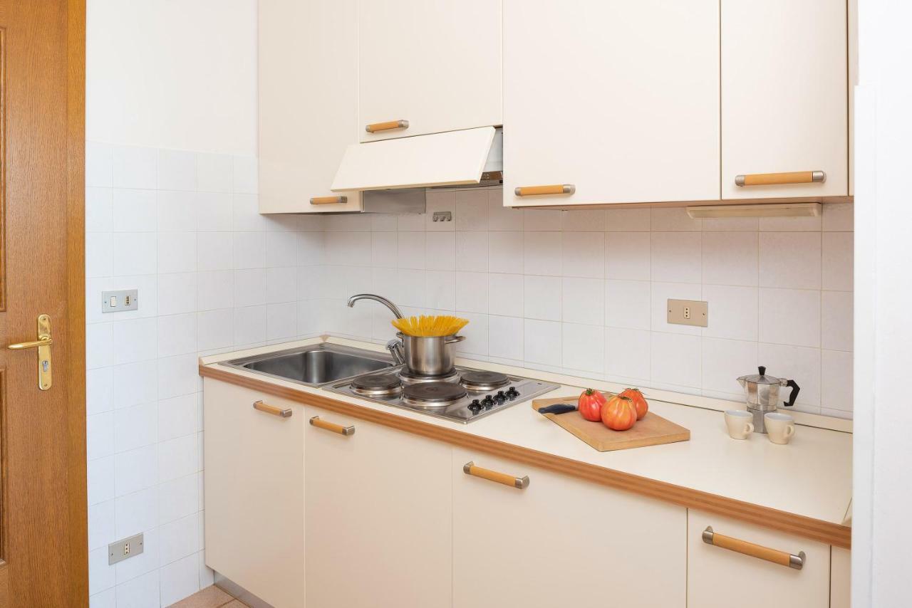 Apartamento Casa Claire Bardolino Exterior foto