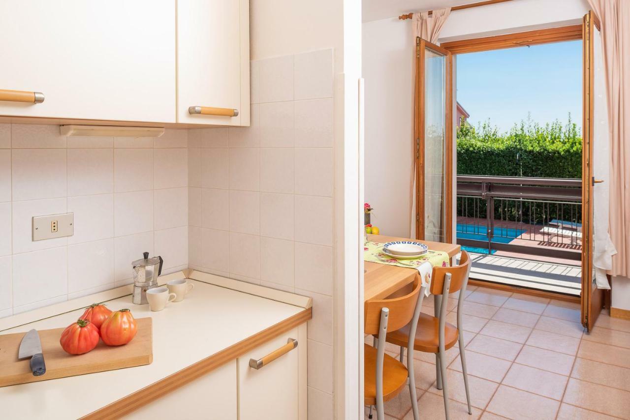 Apartamento Casa Claire Bardolino Exterior foto